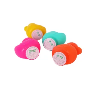 Mặt đáy 4 chai viên ngậm Vitamin C Nutifine hiển thị nhãn thông tin thành phần